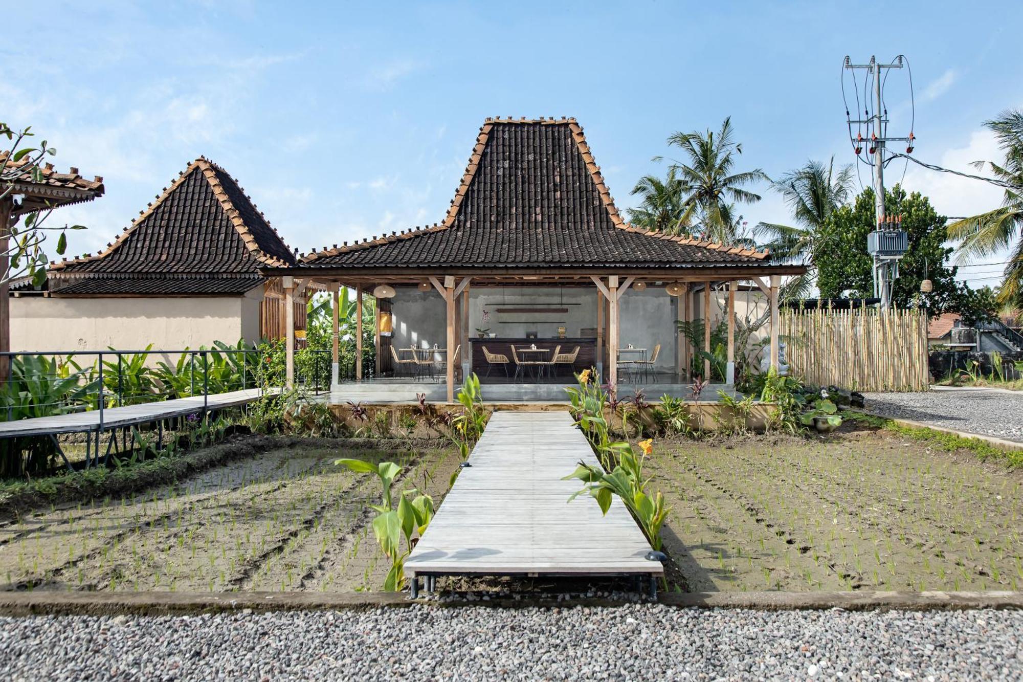 Dituju Ubud By Pramana Villas Exterior photo